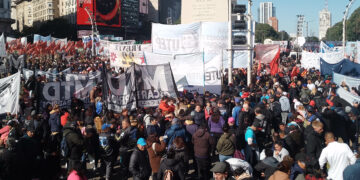 Organizaciones sociales y políticas se movilizan en Caba por la muerte de Facundo Molares