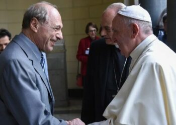 El Papa designó al ex juez Zaffaroni en una institución vaticana recién creada