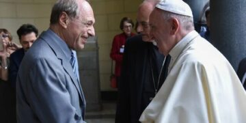 El Papa designó al ex juez Zaffaroni en una institución vaticana recién creada