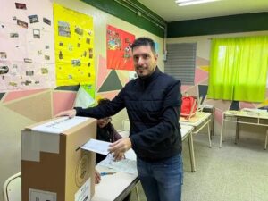 El radical Ferrer fue reelecto en Río Tercero con el 49,61% de los votos El radical Ferrer fue reelecto en Río Tercero con el 49,61% de los votos
