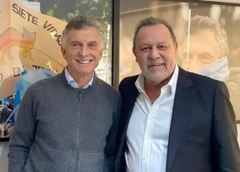 Santos renunció a su banca y lo reemplaza Agost Carreño