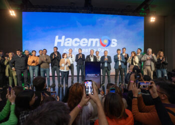 Schiaretti: “Conseguimos superar a los dos espacios que representan la grieta”