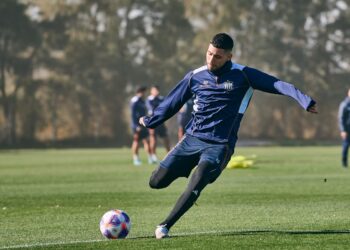 Con plantel completo para enfrentar a Colón