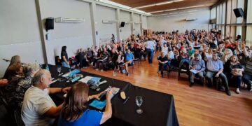 La UEPC le pidió a la Provincia una suba de 60% en tres tramos