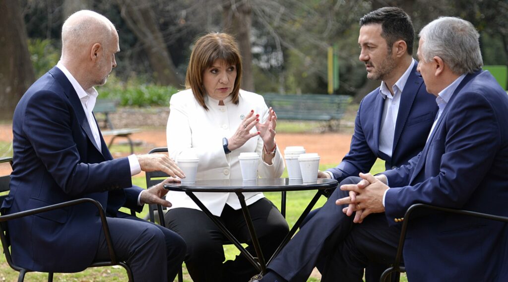 Bullrich y Larreta ensayan una foto de unidad de cara a octubre