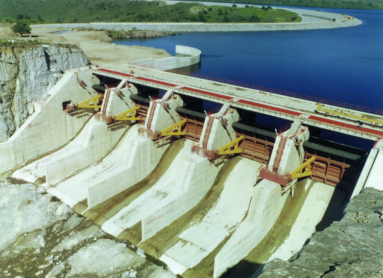 El gobierno nacional recuperó la central hidroeléctrica de Río Grande con una inversión millonaria