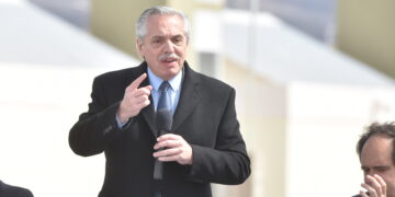 Fernández apuntó contra la «casta económica» que es la que «posterga el desarrollo del país»