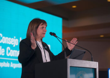 Bullrich presentó su plan económico y expresó que las reformas se deben «mostrar desde el primer día»