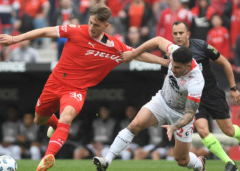 Instituto e Independiente empataron 0 a 0 en Avellaneda
