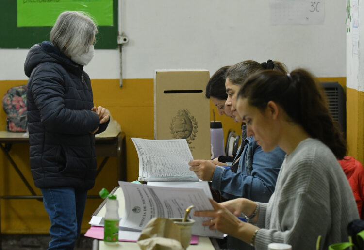 Los comicios en Mendoza cerraron con el 71% de participación