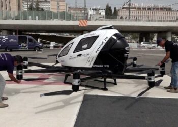 Israel prueba un taxi aéreo para resolver futuras congestiones en el tránsito