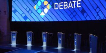 Primer cruce de campaña: los candidatos a vice debaten esta noche con tres ejes clave
