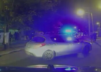 Dos detenidos tras una persecución policial que terminó en un accidente