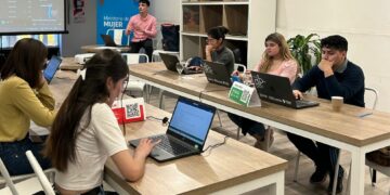 Nuevo encuentro sobre habilidades digitales y usos de las TIC