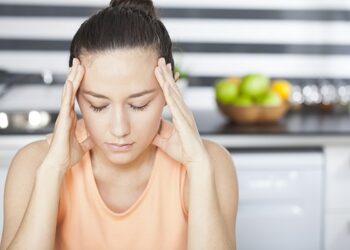 Solo el 40% de las personas con cefaleas crónicas obtienen un diagnóstico