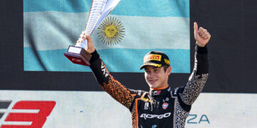 Gran apoyo a Colapinto