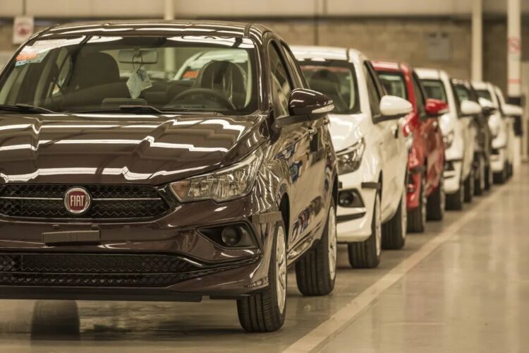 Tres modelos de autos de producción nacional se suman al programa Precios Justos