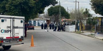 Un presunto delincuente mató a su cómplice de 14 años durante un asalto