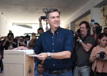 Zdero, de Juntos por el Cambio, aventaja al peronista Jorge Capitanich