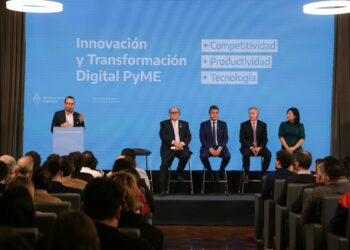 El gobierno anunció que se liberarán las importaciones para las pymes