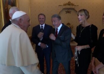 El papa Francisco recibió a Sylvester Stallone en el Vaticano