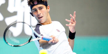 Etcheverry pasó a los octavos de final