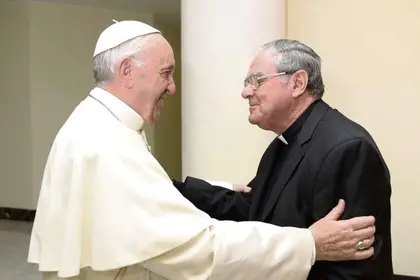 La iglesia católica volvió a cargar contra Milei y le pidió que "respete al papa"