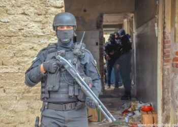 Usurpaban tres viviendas del Centro para vender droga y los detuvieron