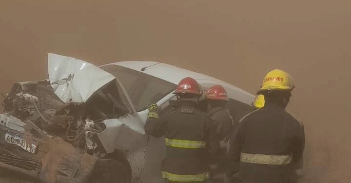 Las impactantes imágenes del accidente que dejó un muerto y 17 heridos en Río Segundo