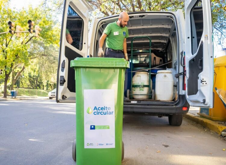 Cómo reciclar tu aceite vegetal usado y ayudar a reducir la contaminación del agua