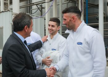 Suspenden las retenciones por 90 días para productores lácteos