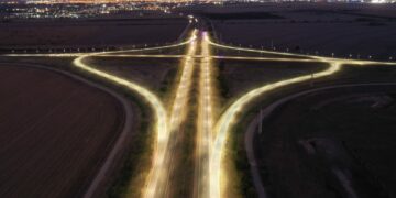 Habilitan la iluminación de dos distribuidores en el segundo anillo de Circunvalación