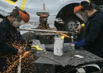 Dirigentes de empresas pyme apoyaron la liberación de las importaciones pendientes