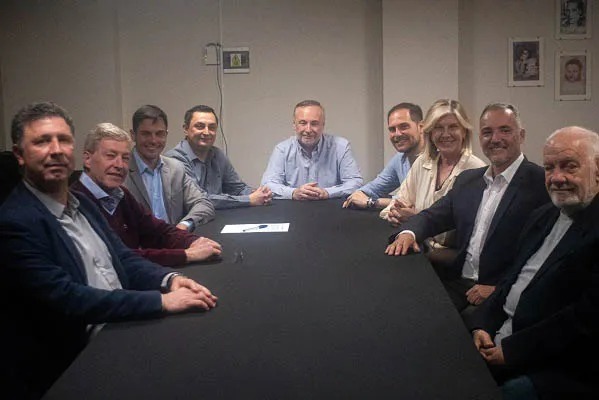 En Villa María Accastello será el candidato de acuerdo