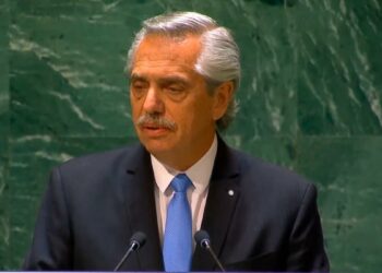 Alberto Fernández: «La arquitectura financiera apuesta a la especulación y no al desarrollo»