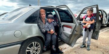 Casi la mitad de la población abandonó Nagorno Karabaj