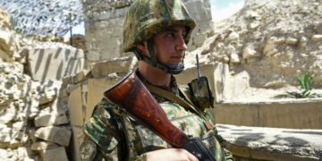 Azerbaiyán atacó a Armenia