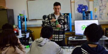 Un profesor de una escuela técnica pública está entre los 50 mejores docentes del mundo