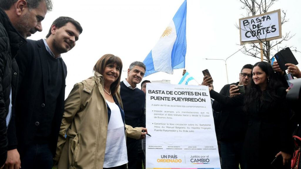 Compromiso de Bullrich y Macri para terminar con los piquetes