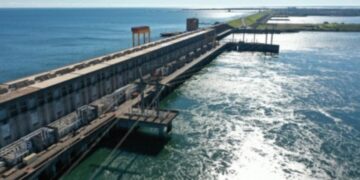 Una medida unilateral de Paraguay en Yacyretá casi afecta la generación eléctrica en la Argentina