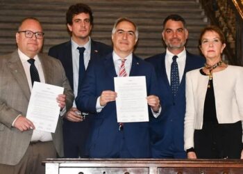 La derecha chilena pidió “no imponer verdades”