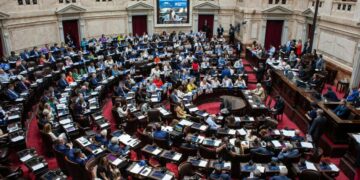 El radicalismo busca anular el dictamen sobre la regulación de alquileres temporarios