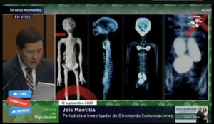 Presentaron cuerpos de supuestos extraterrestres en el Congreso de México