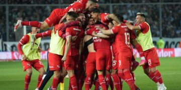 Independiente le ganó a Racing y se quedó con el clásico de Avellaneda