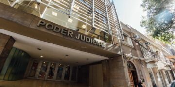 Muerte digna: la Justicia falló a favor de la familia y ordenó quitarle el respirador al paciente J.S.