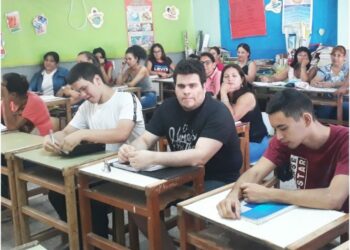 Creció la matrícula de egreso en las secundarias para adultos