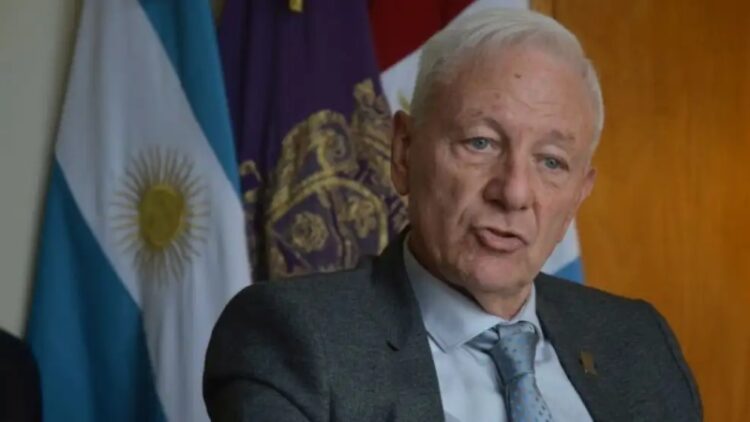 Hugo Juri, rector de la Universidad del Sentido.