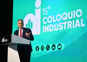 Llaryora: “Más allá de la crisis en Córdoba no podemos parar”