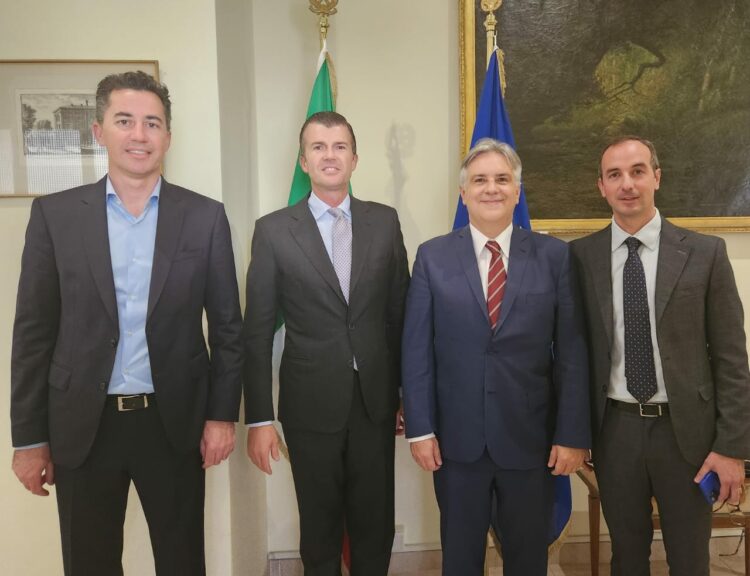 Llaryora alienta las inversiones de empresas italianas en Córdoba