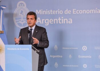 El Gobierno devolverá el IVA a las compras de la canasta básica hasta $18.800 mensuales